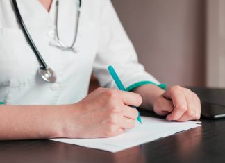 Improving Patient Care: The Role of Large Language Models in Doctors’ Notes Analysis Improving Patient Care: The Role of Large Language Models in Doctors' Notes Analysis